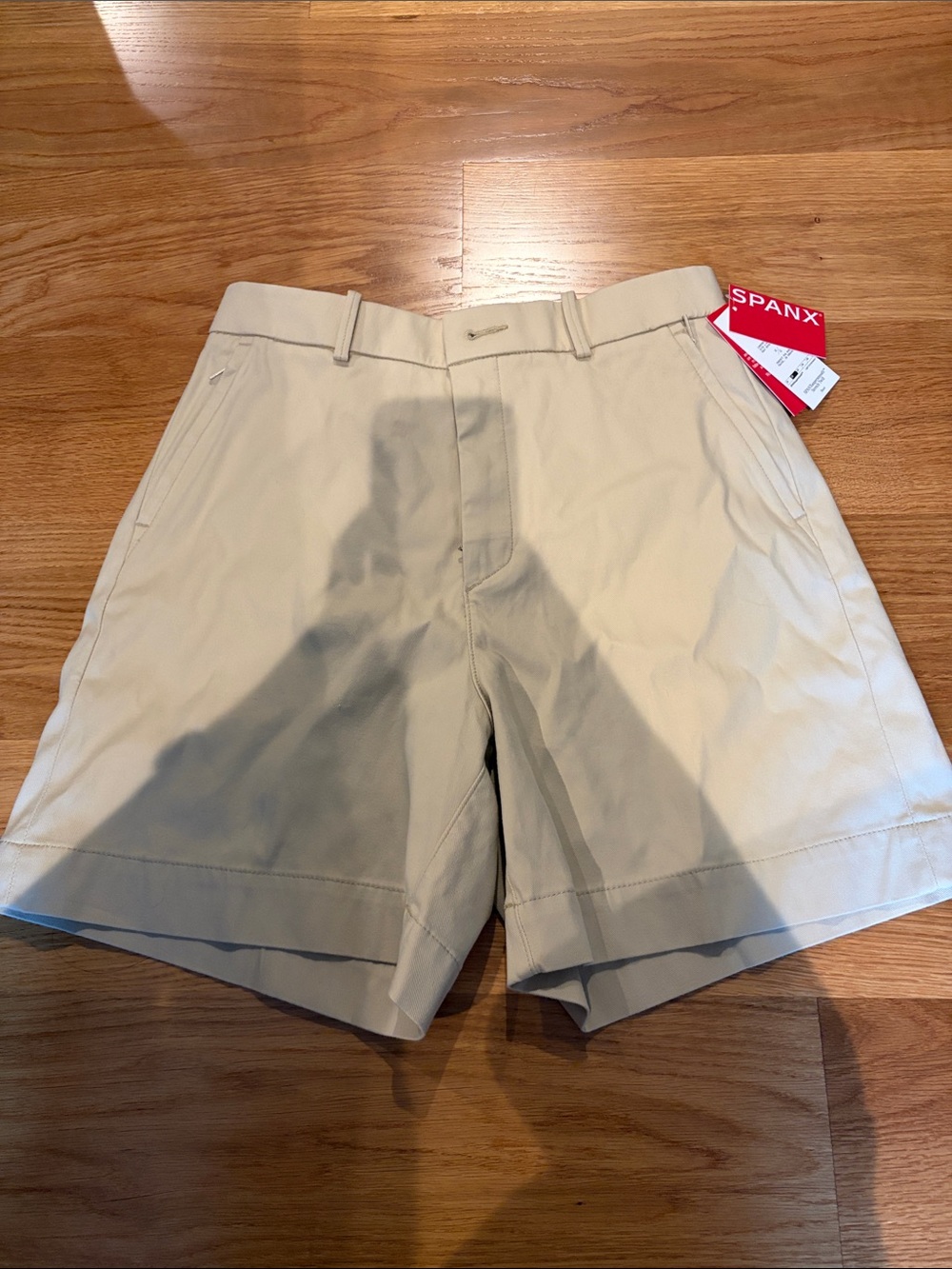 SPANXsupersmooth® Stretch Twill
Short in Sandbar 7”